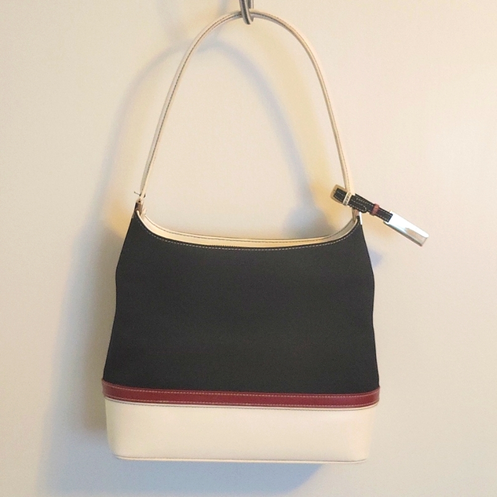Jones of New York purse